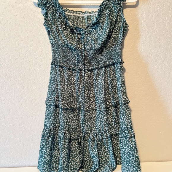 Green Sundress – XS (New, No Tags!) 🌿☀️ - Picture 1 of 7
